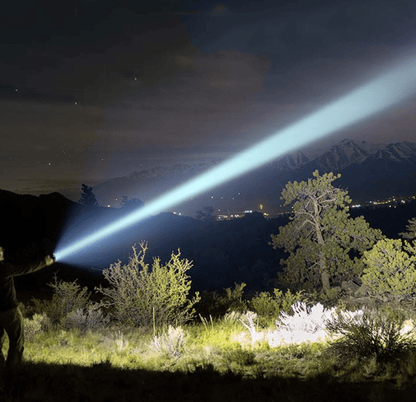 Linterna Táctica Laser Titanium [ULTRA POTENTE]